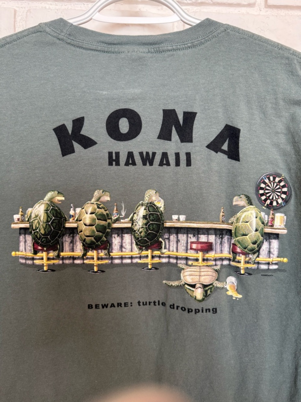 KONA Hawaii Turtle Bar Graphic Tee - Green Large